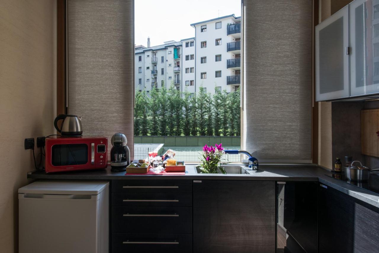 Appartamento Milano Zona Centrale Milão Exterior foto